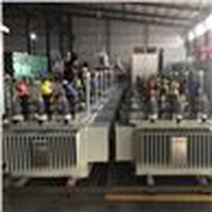 محول 200 كيلو فولت أمبير